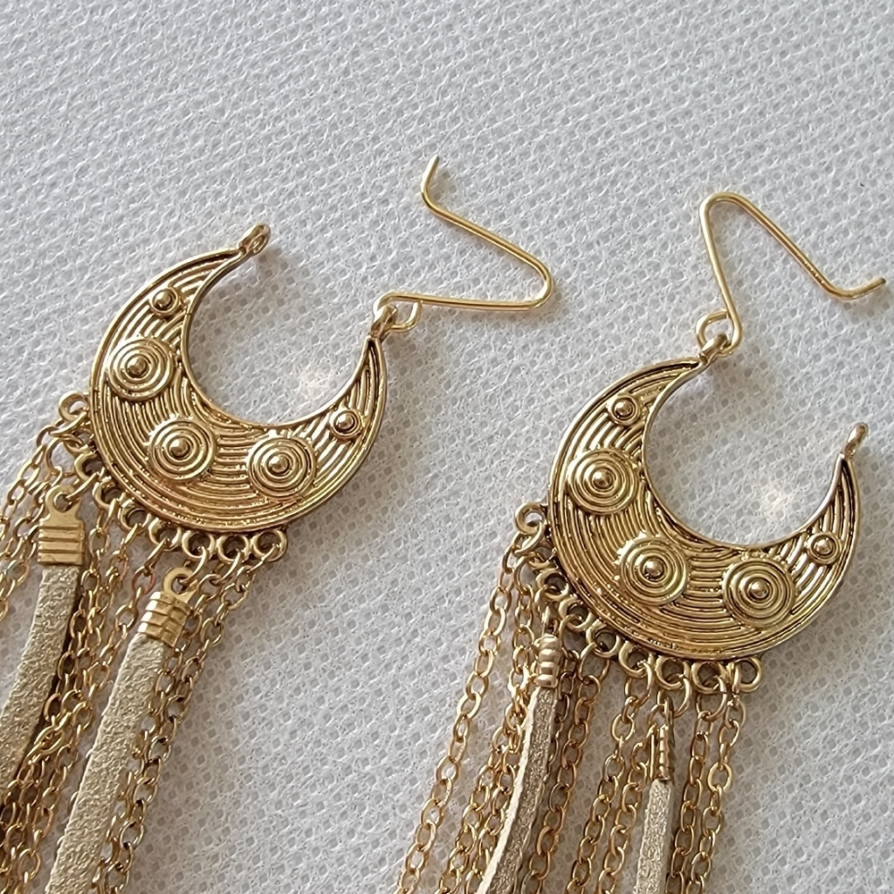 Boho Faux Leather Chain Tassel Drop Earrings - Picture 5 of 9